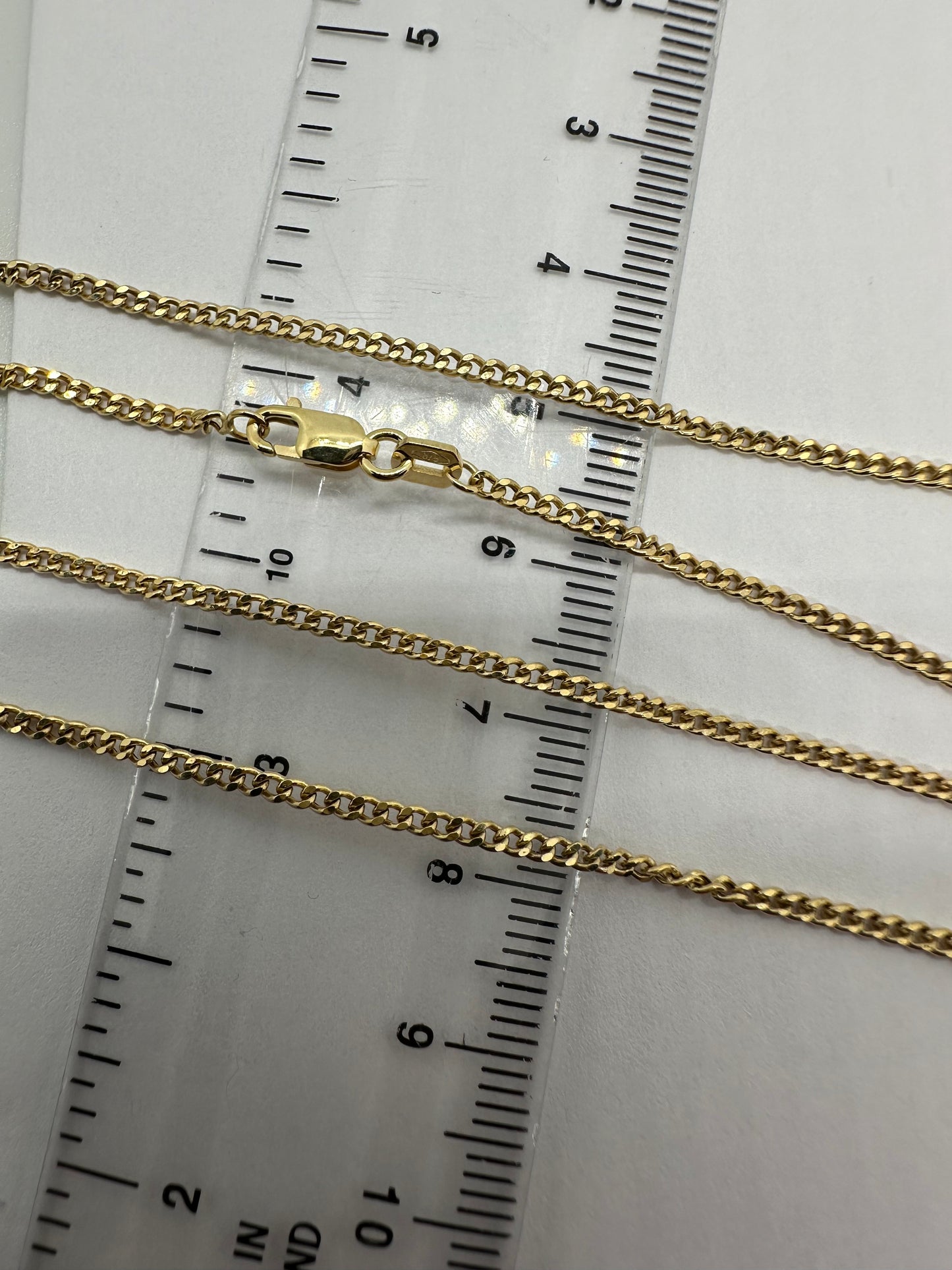 9ct Yellow Gold 1.7mm Semi Solid Close Curb Chain Various Lengths (278)