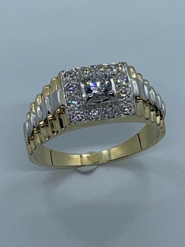 9ct Yellow Gold Cubic Zirconia Square Cluster Design Ring (696)
